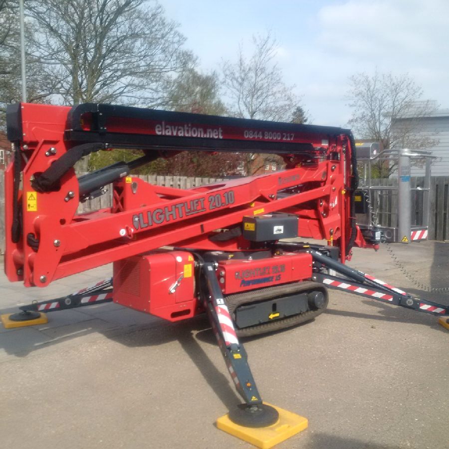 Hinowa 20.10 tracked boom lift